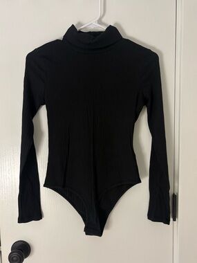 SHEIN Black Ribbed Long Sleeve Top